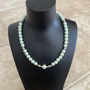 Green pearl necklace